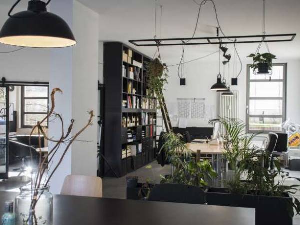 Arbeitsplätze in coolen Kreativ-Space in Friedrichshain — Bild 5