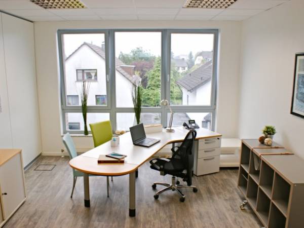 Helles Büro in Westhoven — Bild 1