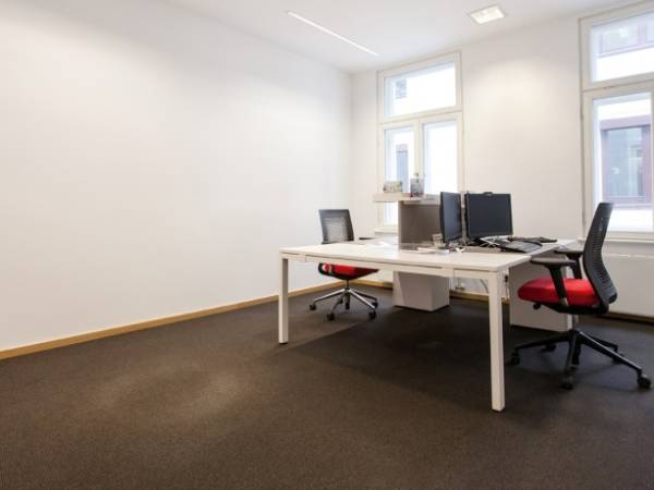 Freie Büroräume in Coworking Space in der Altstadt — Bild 3