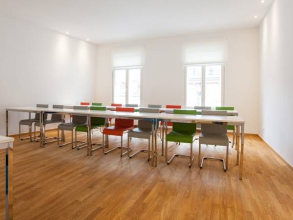 Freie Büroräume in Coworking Space in der Altstadt — Bild 7