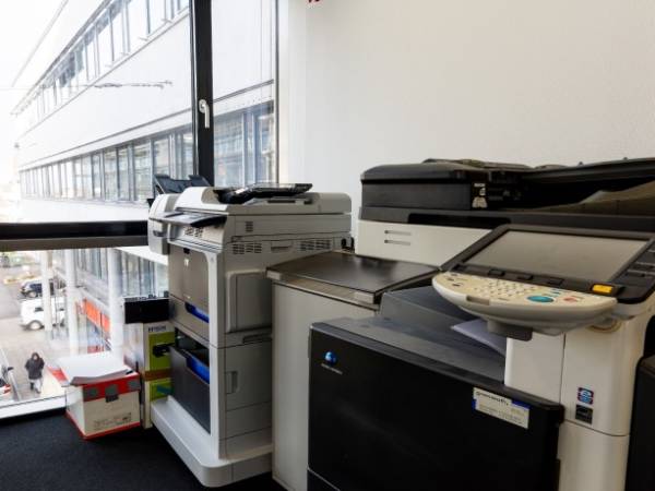 Helles Büro in Stuttgart — Bild 8