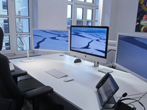 Hervorragend ausgestattete Büros oder Arbeitsplätze inklusive Technik und Meetingraum im Rund-um-sorglos-Paket — Bild 1