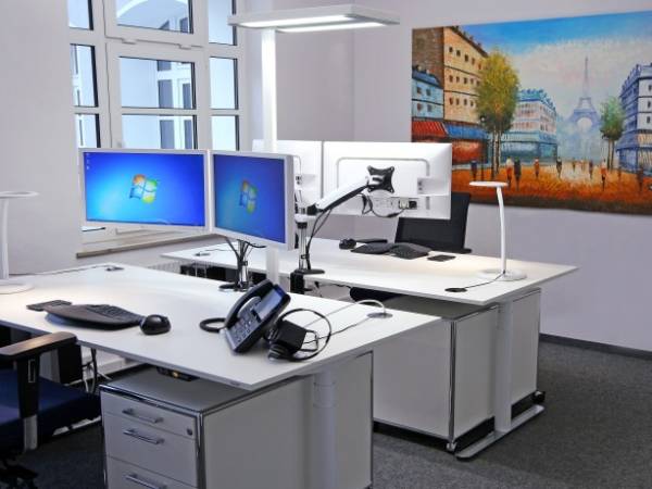Hervorragend ausgestattete Büros oder Arbeitsplätze inklusive Technik und Meetingraum im Rund-um-sorglos-Paket — Bild 3