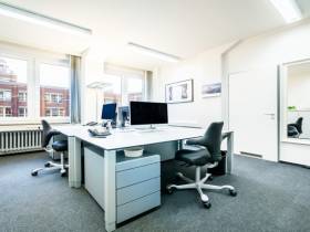 Arbeitsplätze und Büroraum am Rödingsmarkt direkt an der Alster