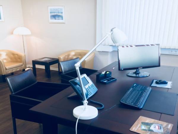 Perfekt ausgestattete Büroräume in Coworking-Space in Darmstadt-West — Bild 1