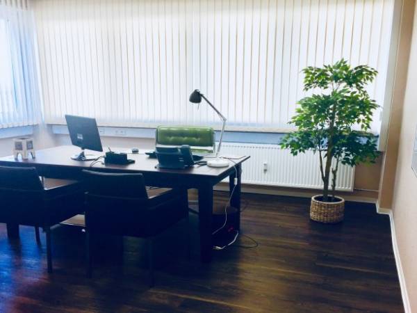 Perfekt ausgestattete Büroräume in Coworking-Space in Darmstadt-West — Bild 3