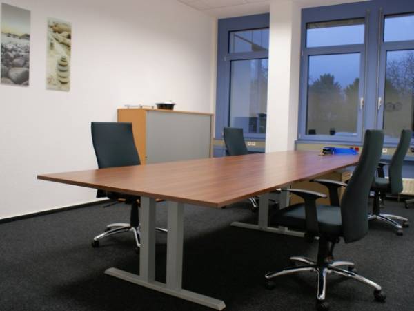 Schöner Büroraum in Rodenkirchen mieten — Bild 2