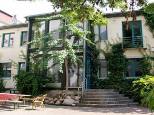 Freie Arbeitsplätze in ruhiger Atmosphäre — Bild 1