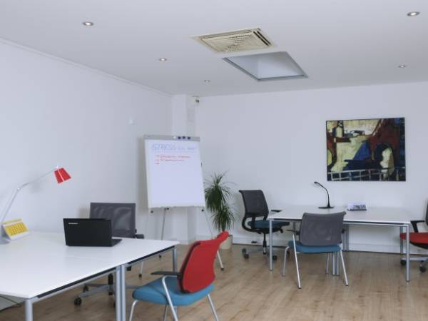 Freie Arbeitsplätze in ruhiger Atmosphäre — Bild 3