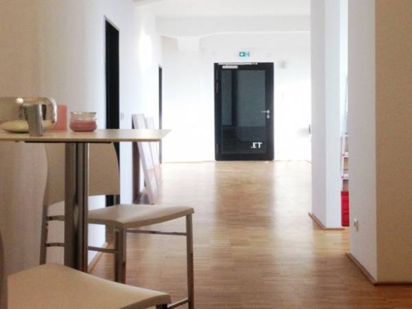 Arbeitsplatz in der Samtweberei — Bild 3