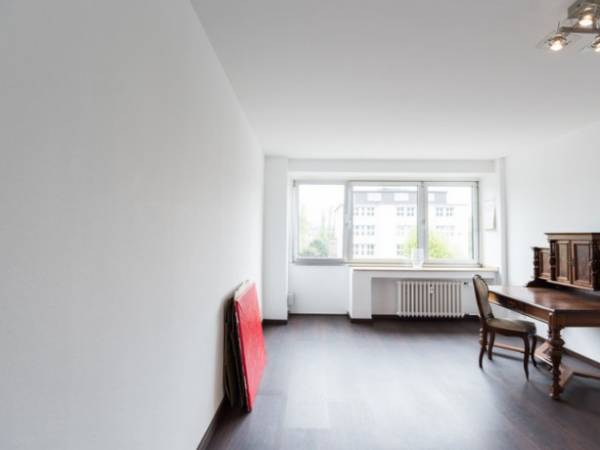 Schöner Büroraum auf der Grafenberger Allee zu vermieten — Bild 2