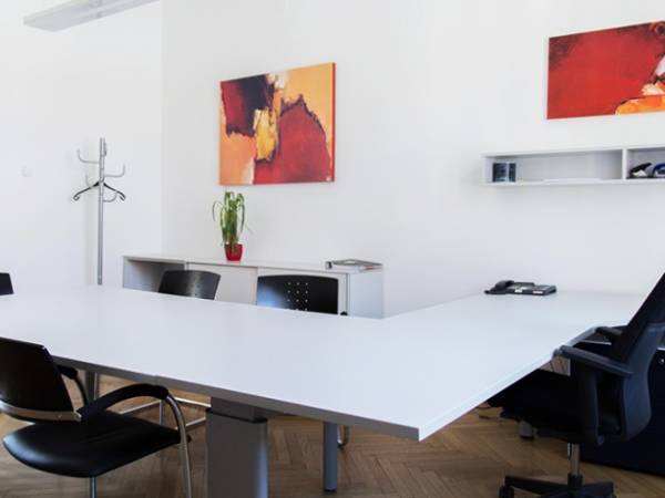 Heller Büroraum in Wien Josefstadt — Bild 2