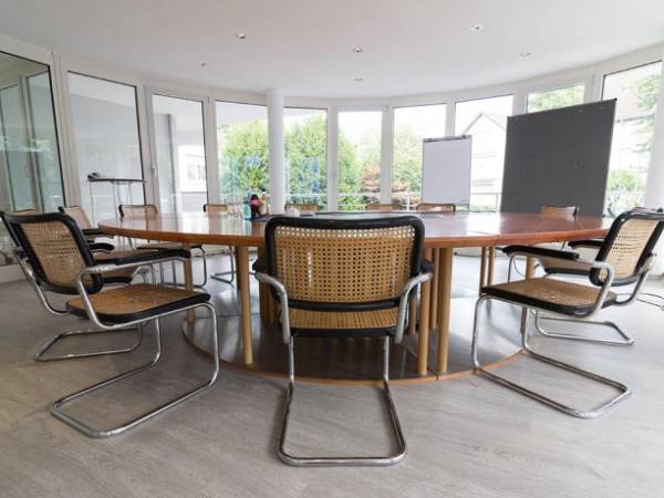 Zentrales Büro mit drei Büroräumen in Sachsenhausen — Bild 2