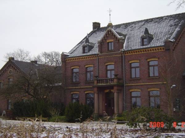 Büroräume in denkmalgeschützter Vierkanthofanlage in Krefeld — Bild 1