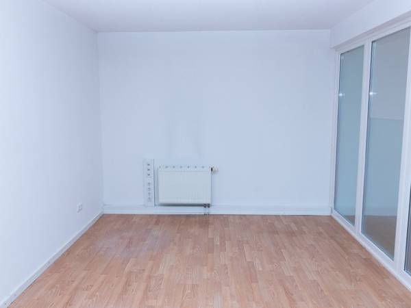 Helle und gut geschnittene Büroräume in Wandsbek zu vermieten — Bild 3