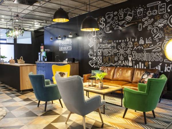 New coworking and event space in Bremen’s historical city center — Bild 2