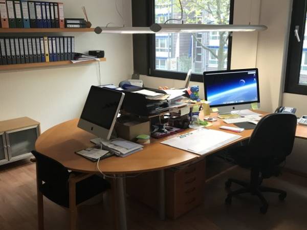 Nachmieter für große und einzigartig geschnittene Büroetage gesucht — Bild 1