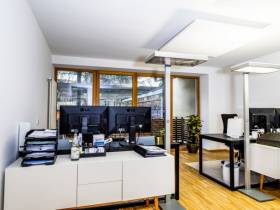 Modern eingerichtete Arbeitsplätze in Stuttgart-Mitte zu vermieten
