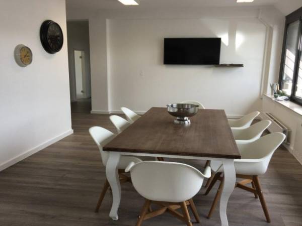Gesamte Büroeinheit in Pempelfort zu mieten — Bild 3