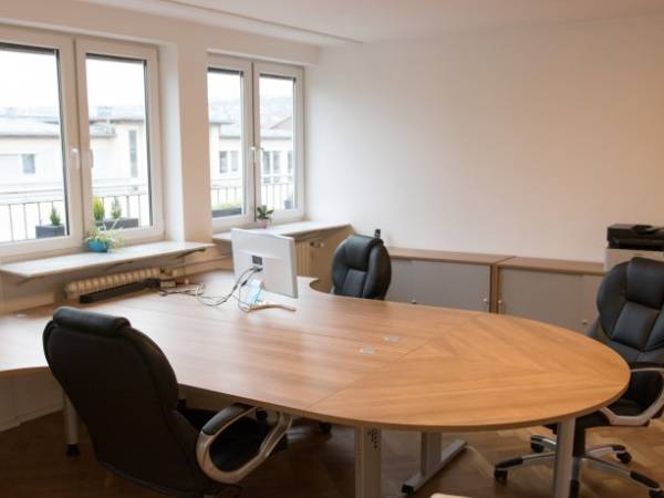 Penthouse-Büro über den Dächern von Stuttgart — Bild 2