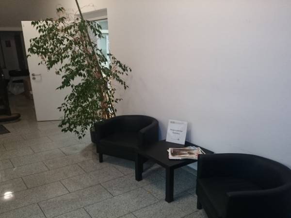Helle Büroräume im Düsseldorfer Industriehafen zu vermieten — Bild 3