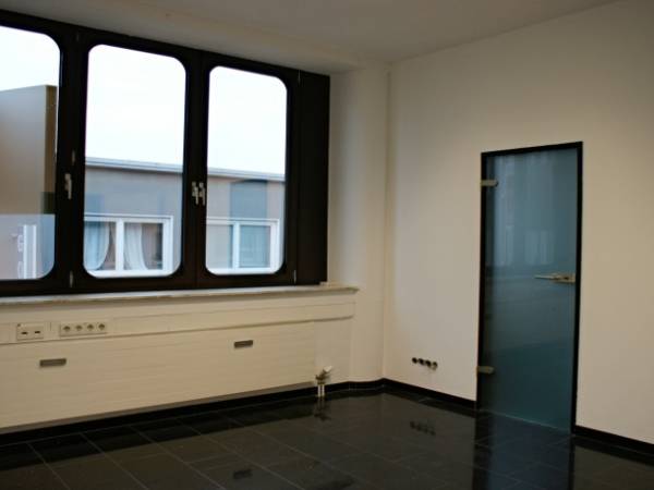 Büroräume in der Kölner Innenstadt nahe Rudolfplatz — Bild 3