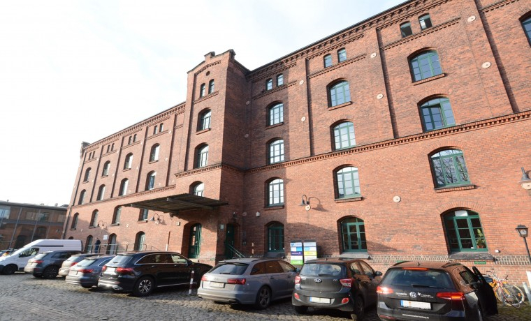 Arbeitsplatz Bahrenfelder Chaussee Hamburg Bahrenfeld