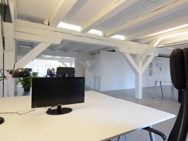Büroraum und Arbeitsplätze in Hamburg Bahrenfeld mieten — Bild 3