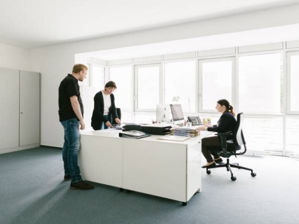 Helles Büro direkt am Schlosspark in Bad Homburg mieten — Bild 3