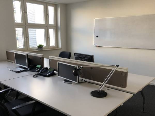 Büroräume in schöner und hochwertiger Digitalagentur — Bild 1