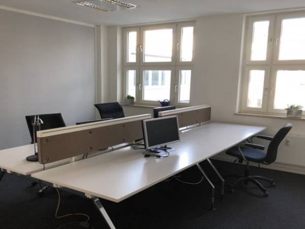 Büroräume in schöner und hochwertiger Digitalagentur — Bild 2