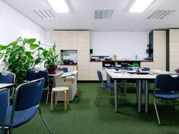 Freie Arbeitsplätze und Büroräume in Ladenbüro in Hellersdorf Berlin — Bild 2