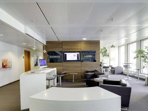 Moderne Büros und Coworkng Plätze direkt an der Alten Oper — Bild 3