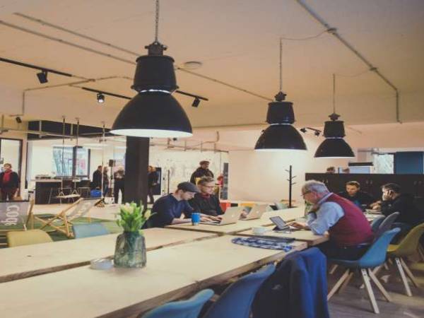 Schöne Arbeitsplätze und Büroräume in Wuppertal — Bild 2