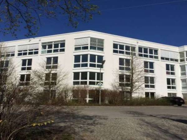 Modernisierte flexible Büroeinheiten und Arbeitsplätze im schönen Sauerlach — Bild 2