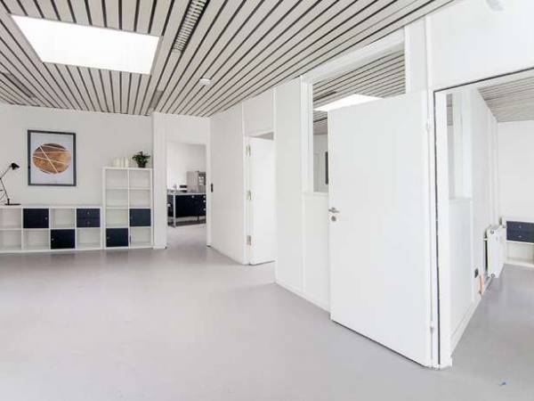 Schönes Hinterhofbüro in toller Lage in Flingern — Bild 1