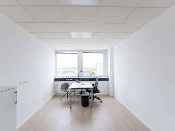 Repräsentative Büroräume im Stapelmann Haus in der Grafenberger Allee — Bild 3