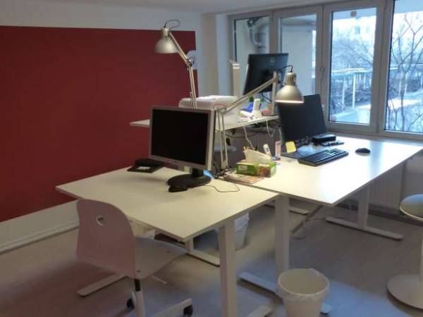 Ruhiges Büro in Bürogemeinschaft mit zentraler Lage — Bild 1
