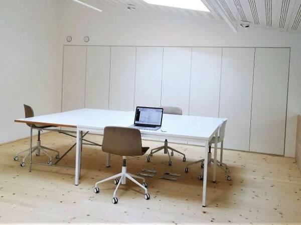 Arbeitsplätze auf separierter Galerieebene — Bild 2