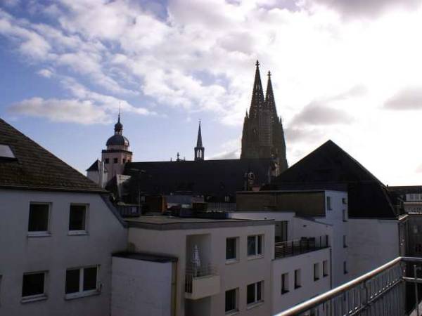 Büroräume in neuer Bürogemeinschaft im Zentrum von Köln mieten